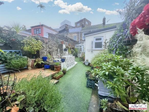 Garden & Garage
