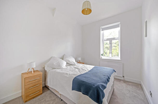 1328628-12-687e16...