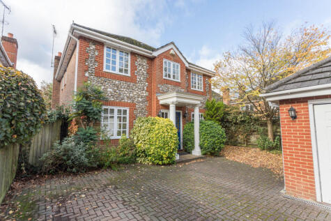 Carberry Lane, Ascot, Berkshire, SL5 7EJ