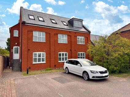 Dartons House, Church Street, Baldock, SG7