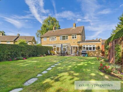 Thistle Grove, Welwyn Garden City, AL7