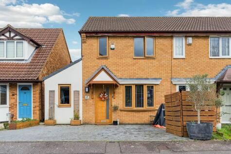 Symonds Road, Hitchin, SG5