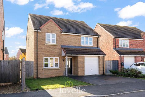 Edinburgh Way, Scartho Top, Grimsby, DN33