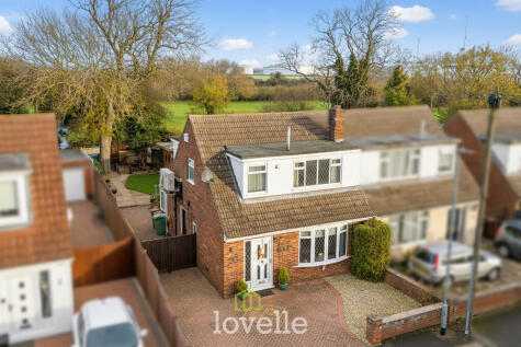 St Crispin Close, North Killingholme, DN40