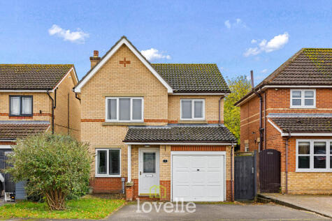 Buddleia Close, Healing, DN41