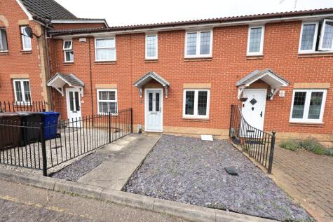 Kershaw Close, Chafford Hundred, Essex. RM16 6RN