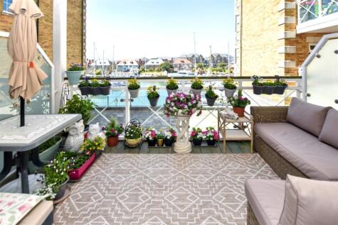 Golden Gate Way, Eastbourne