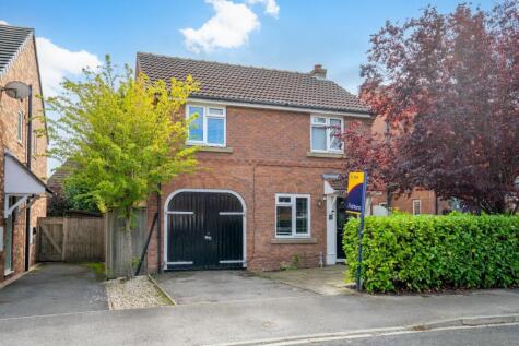 Chatsworth Avenue, Strensall, York