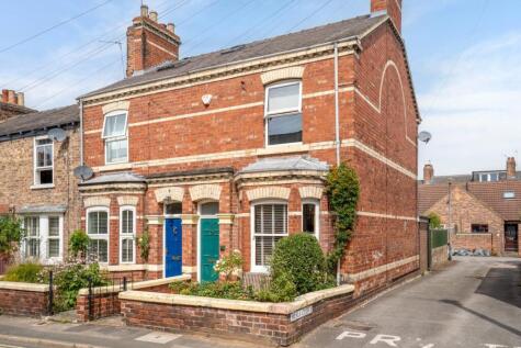 Alma Terrace, York