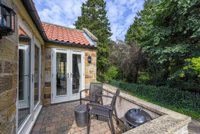 1 Bedroom Cottage For Sale In Raithwaite Whitby North Yorkshire