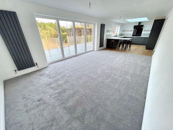 Living room/kitchen
