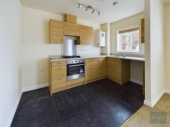 CAM02558G0-PR0217-ST