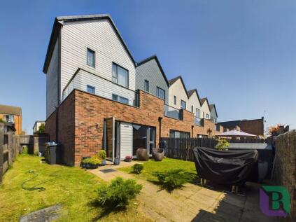 Countess Way, Broughton