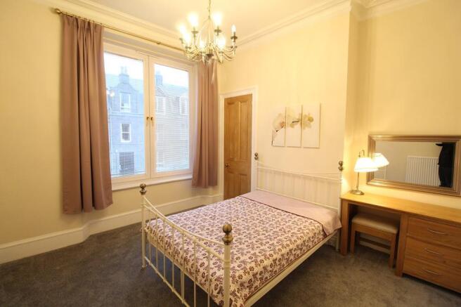 Bedroom 1 - use