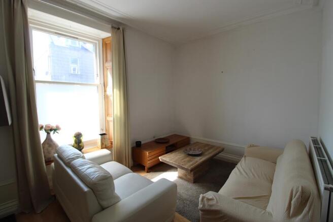 Living room 1