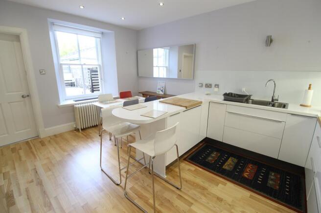 Dining Kitchen photograph 3