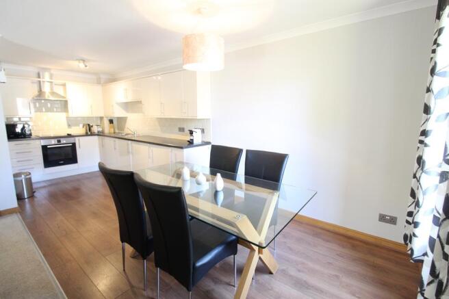 Dining kitchen 1