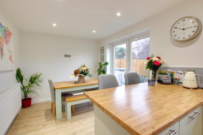 KITCHEN/DINER