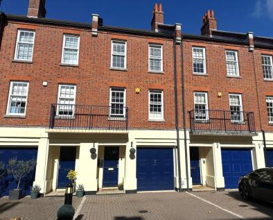 Drakes Court, Quayside Walk, Marchwood