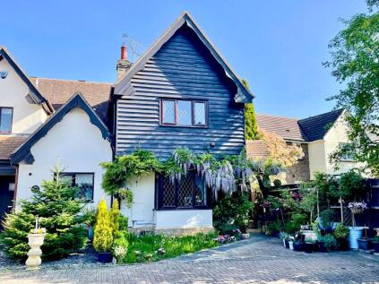 Beehive Court, Hatfield Heath, Bishop's Stortford, CM22