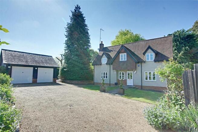 4 bedroom detached house for sale in Station Road, Sawbridgeworth ...