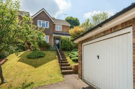 Andover - 4 bedroom detached house for sale