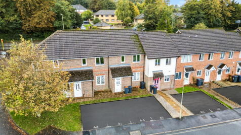 Walled Meadow, Andover, SP10 2RL