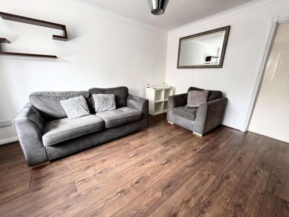 living room 1.jpg