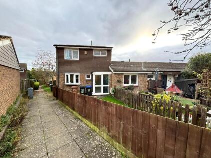 Flaxwell Court, Standens Barn, Northampton NN3