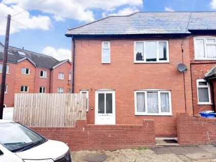 Cambridge Street, Semilong, Northampton NN2