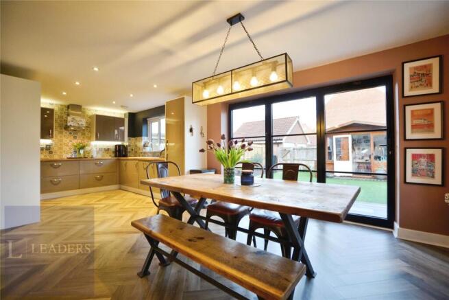 Kitchen Diner