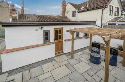 Finch Hill, Bulmer, Sudbury