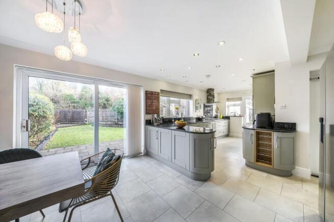 Kitchen / Dining Room