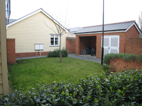 Photo 3