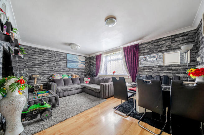 1374958-12-69121d...