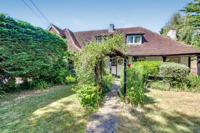 87 SOUTHEND ROAD-25.jpg