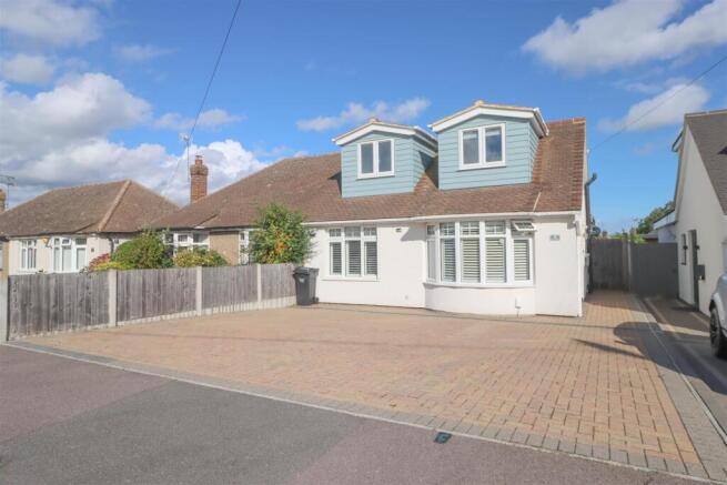 6 LILAC AVENUE FRONT.jpg