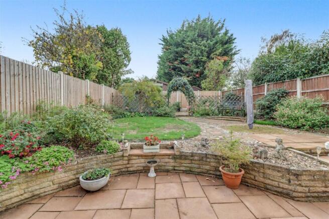 34 ELIZABETH DRIVE-11.jpg