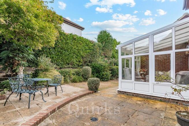 20 Coopers Drive-HR12.jpg