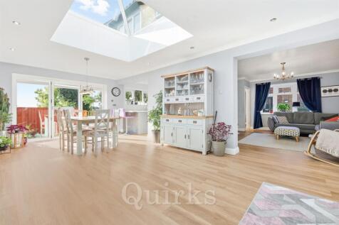Salesbury Drive, Billericay