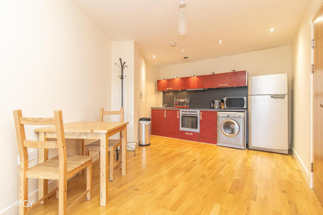 IMG_16363_15_orig...