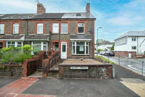 Morganstown - 3 bedroom end of terrace house for sale