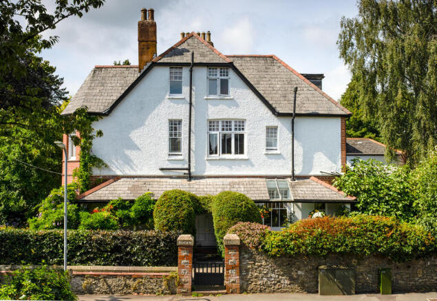 IMG_29950_62_orig...