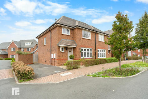 Heol Roald Dahl, Radyr, Cardiff