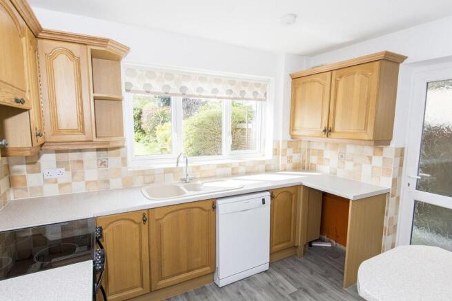 Kitchen / Breakfast Room