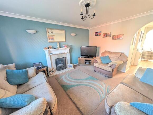 Lounge A