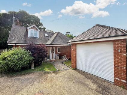 Antells Way, Alderholt, SP6