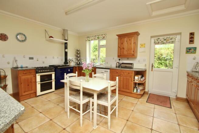 Spacious Kitchen/Diner
