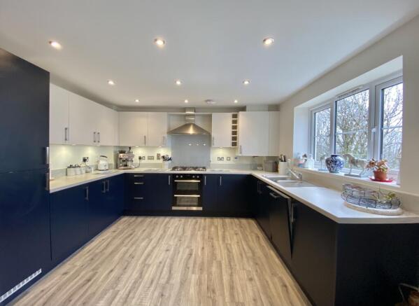 Large Kitchen