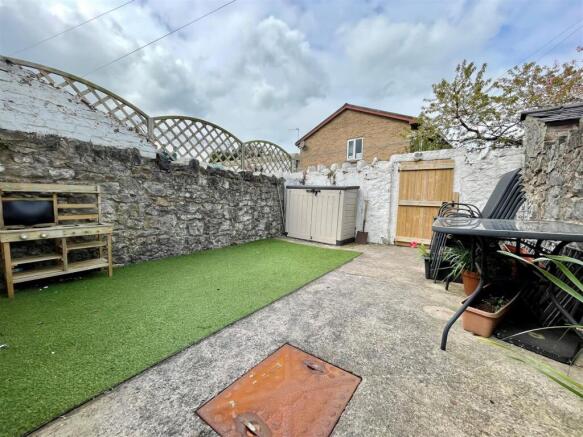 63 salthill yard.jpg